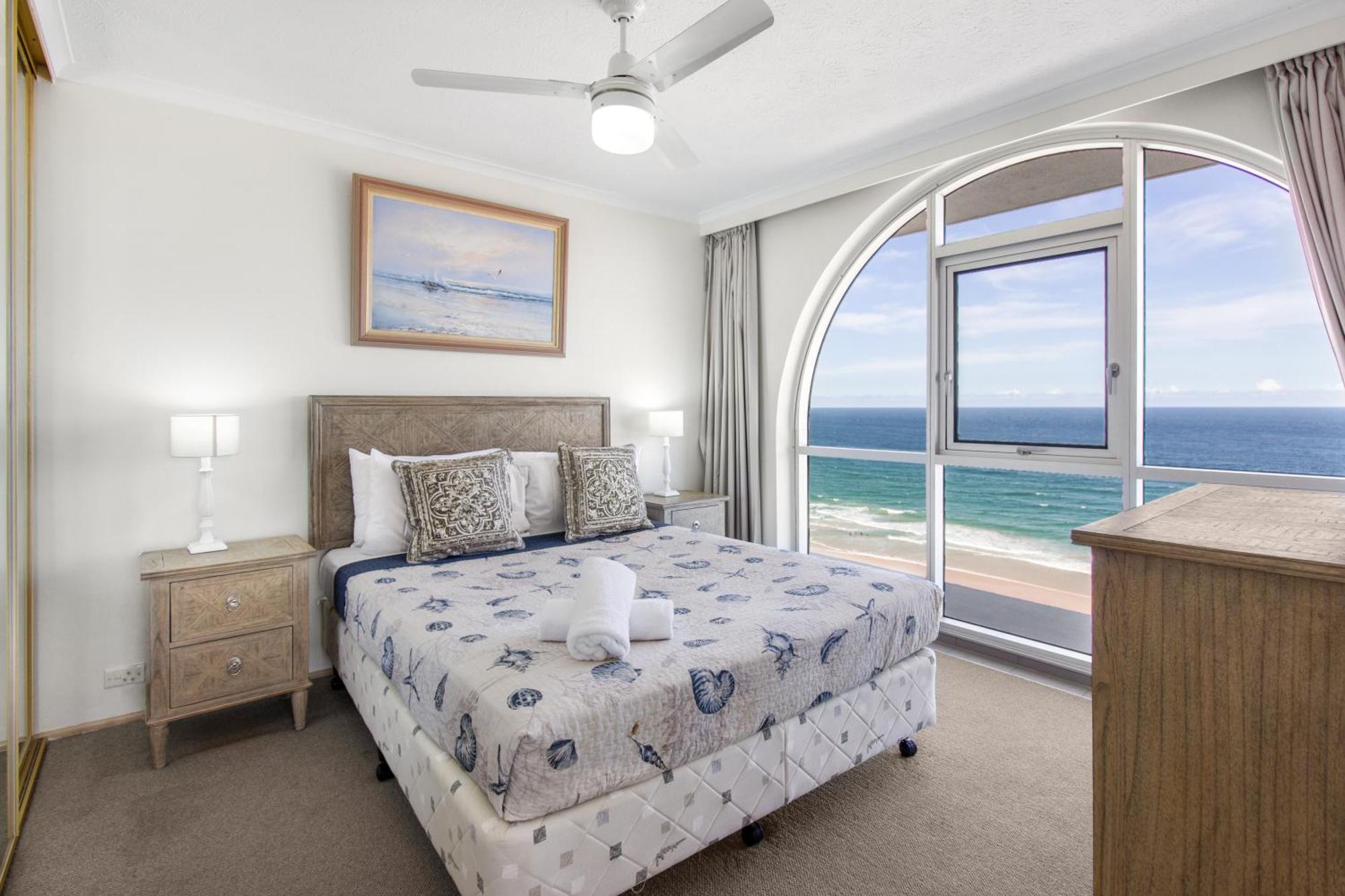 Boulevard Towers On Broadbeach Gold Coast Eksteriør billede