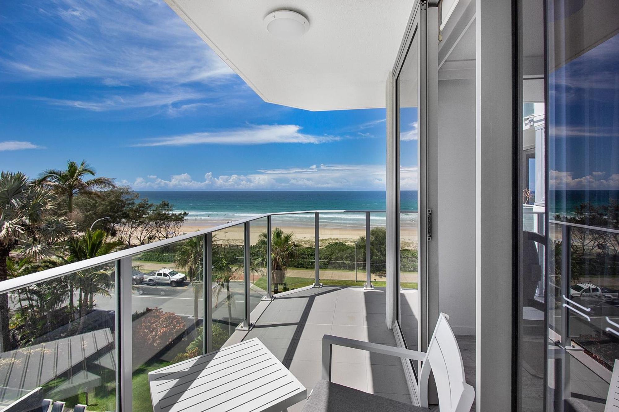 Boulevard Towers On Broadbeach Gold Coast Eksteriør billede