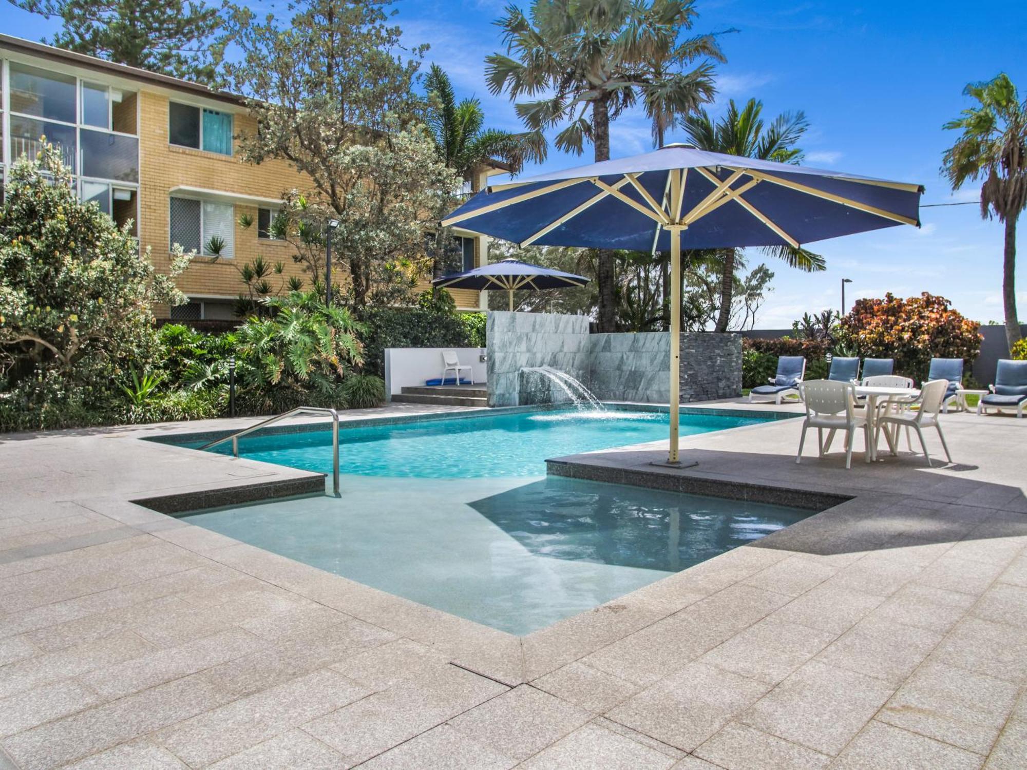 Boulevard Towers On Broadbeach Gold Coast Eksteriør billede