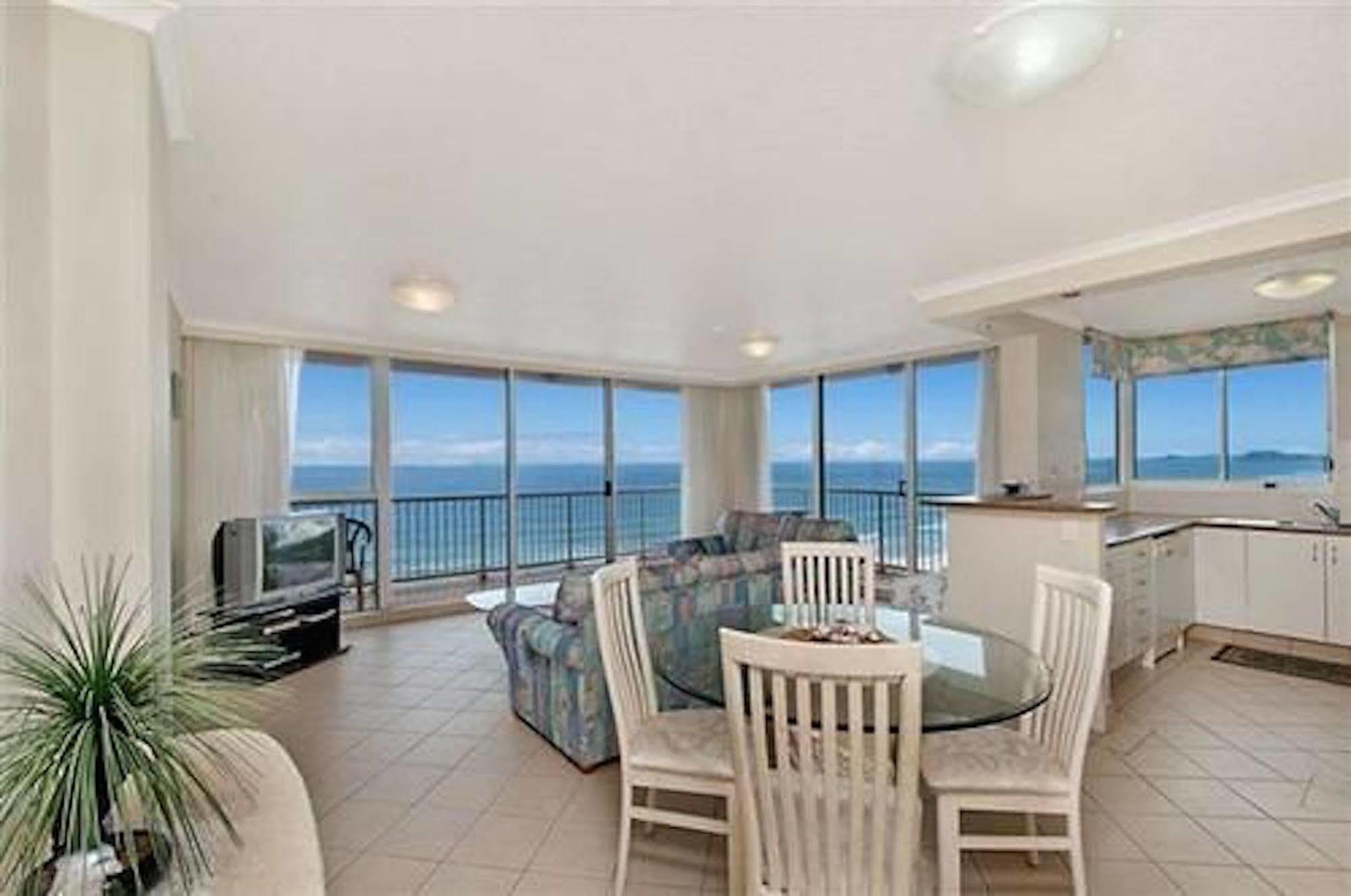 Boulevard Towers On Broadbeach Gold Coast Eksteriør billede